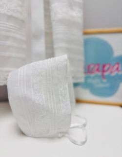 Faldón de Bautizo Blanco con Capota Creaciones Charo