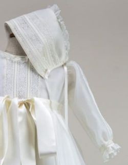 Faldón de Bautizo con Capota Creaciones Charo