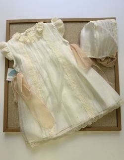 Mantilla Ceremonia Blanca y Beige Pirapa
